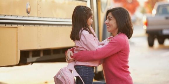 6 cách giúp trẻ thích thú khi bước vào năm học mới