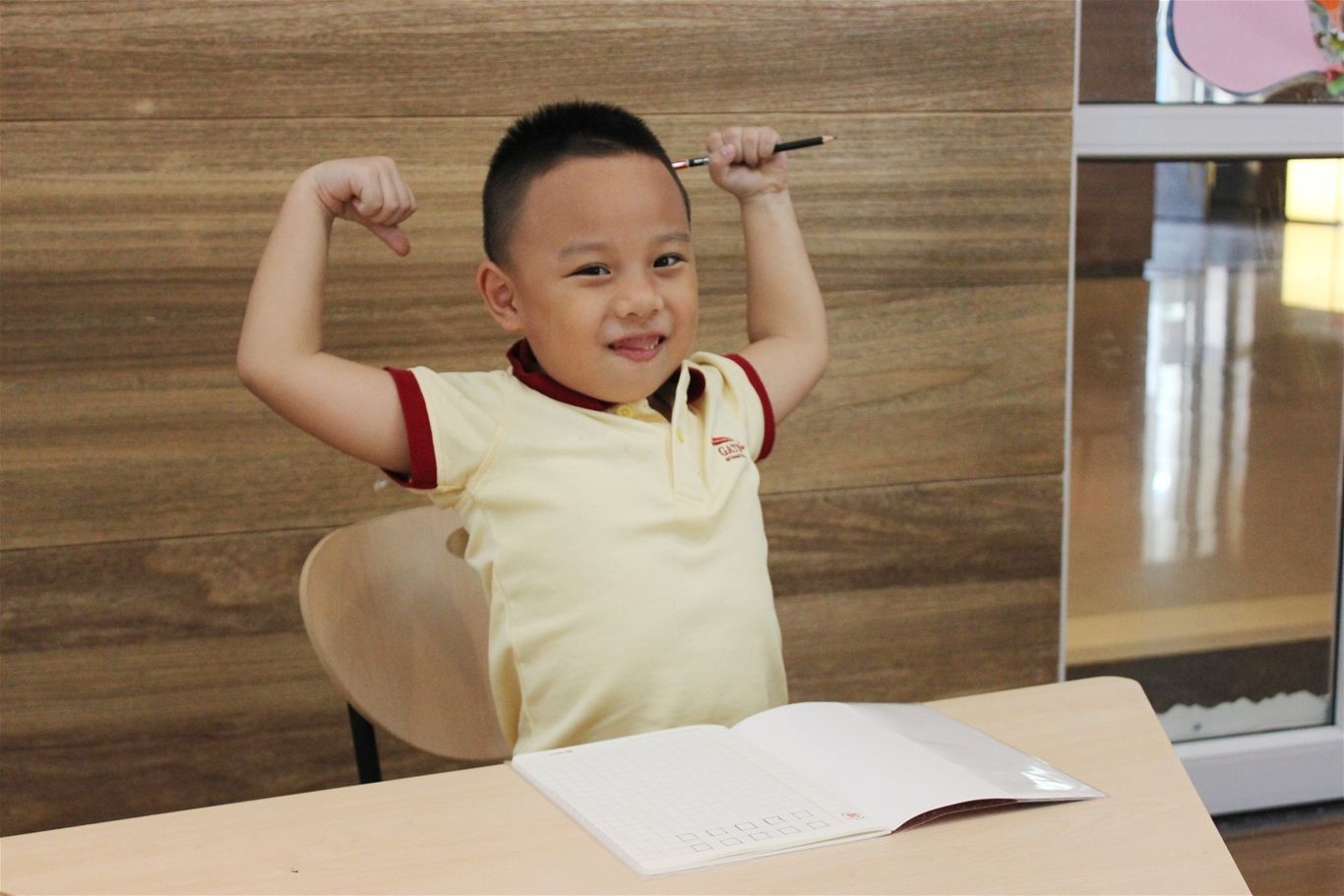 Trẻ chậm hiểu, thiếu tập trung, mau quên bài học phải làm sao?