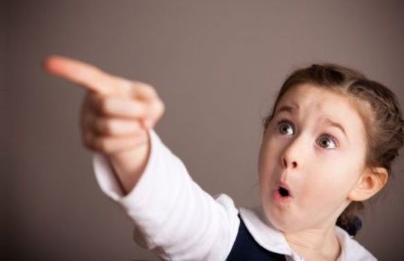 Gợi ý cách khắc phục những thói xấu trẻ hay mắc phải khi đi học