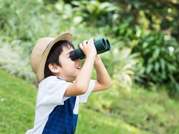 Giúp con cân bằng giữa việc học và chơi trong dịp hè