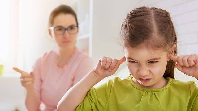 Những việc có hại tới con hầu như bố mẹ nào cũng đang làm