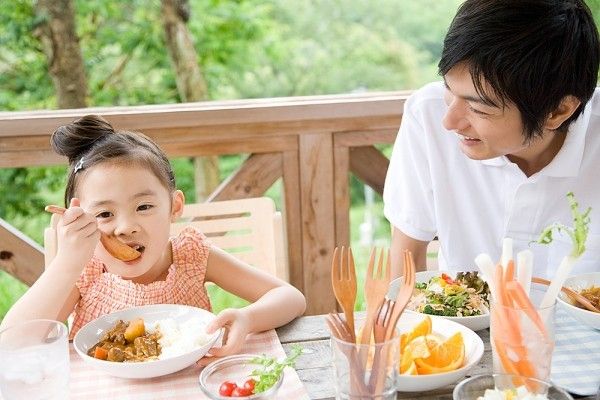 Dạy gì thì dạy nhưng không thể không dạy con 3 việc này