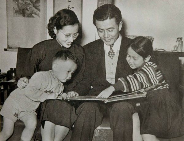 Lá thư dạy con thức tỉnh bậc làm cha mẹ: Con hãy nhớ rằng, thế gian này không có bữa ăn nào là miễn phí